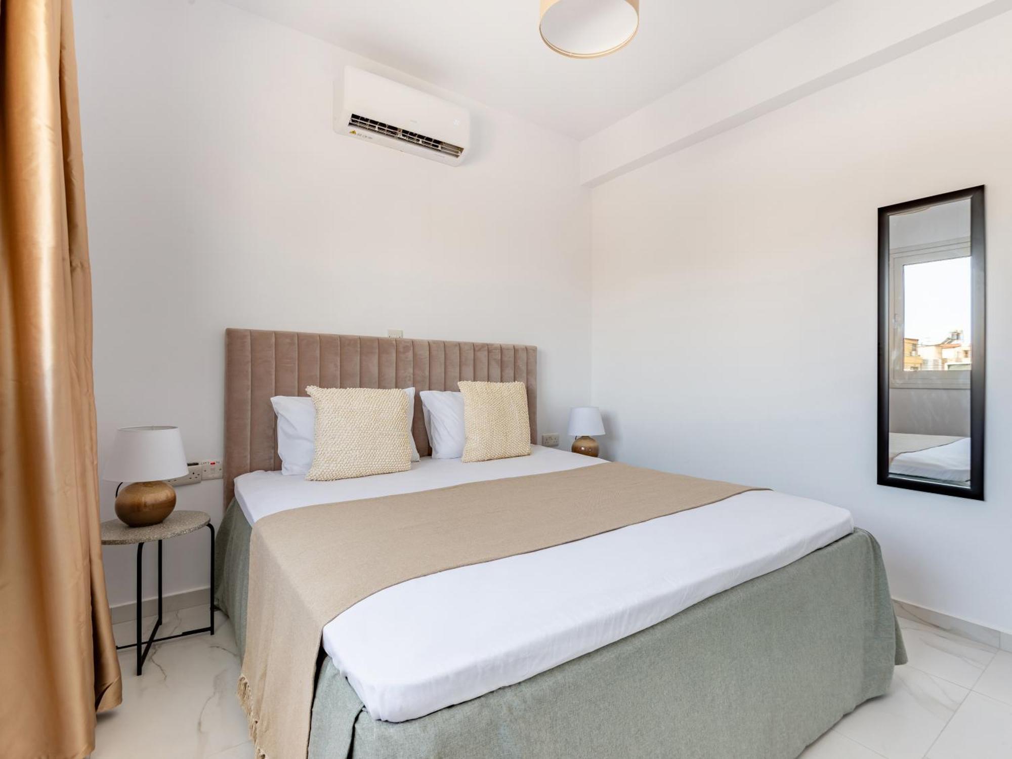 Sanders Cruise Limassol Phòng bức ảnh